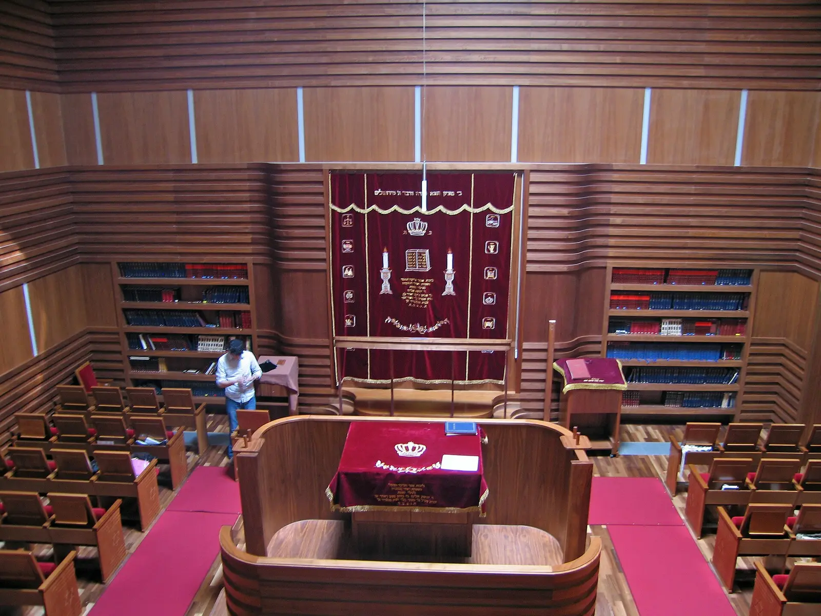 Chabad Berlin for Hebrew speaking