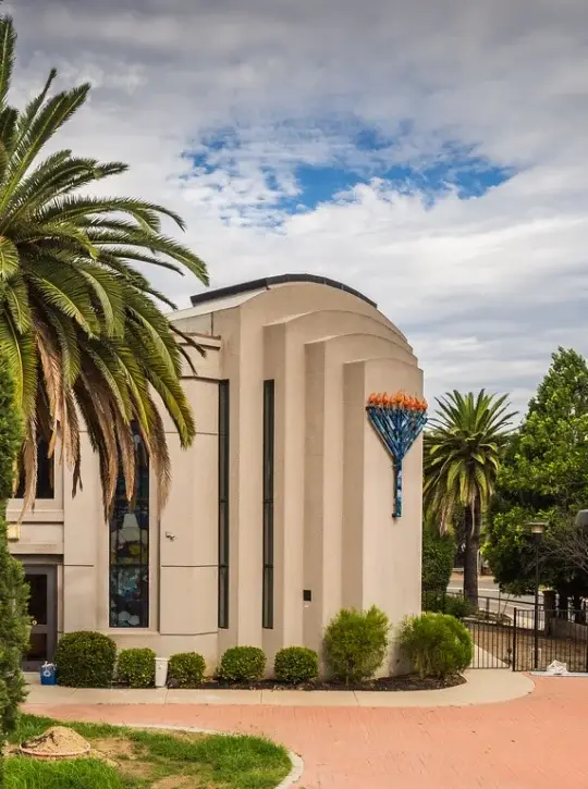 WELCOME TO OUR SHUL!