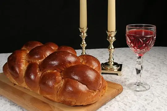 Shabbat table