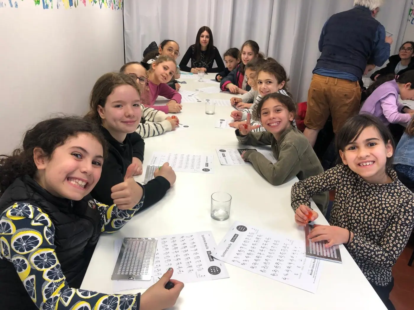 Visite des CE2 A du Musée Louis Braille