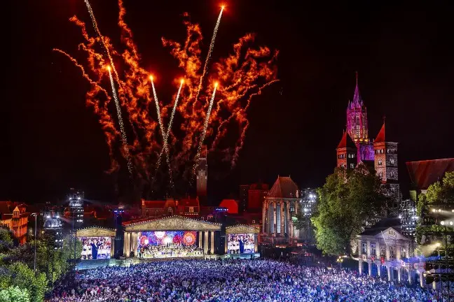 MUSIC & MEMORIES IN MAASTRICHT, A CONVERSATION WITH ANDRÉ RIEU- Eliyahu Sapir
