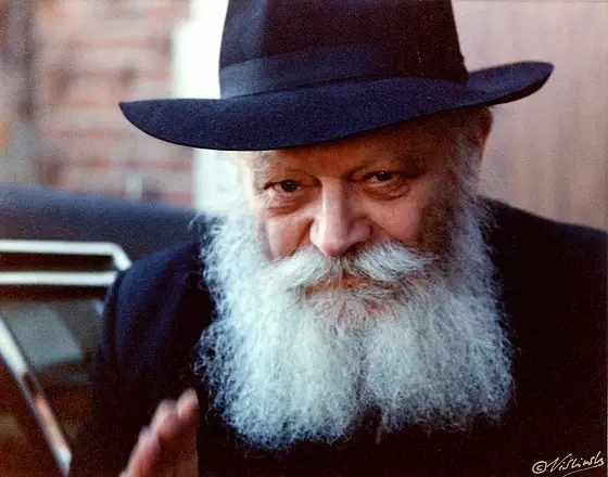 The Rebbe Chabad of Hebron is proud to be part of the global Chabad army to prepare the world for the coming of Moshiach.