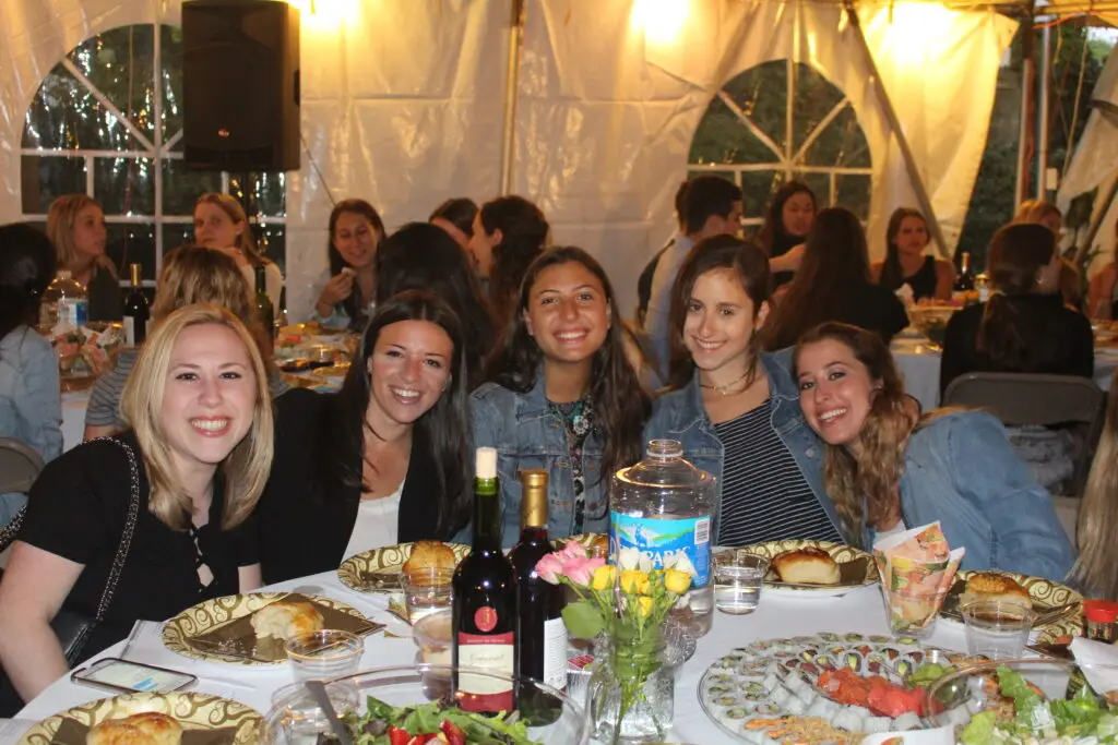 Shabbat 500 (2016)
