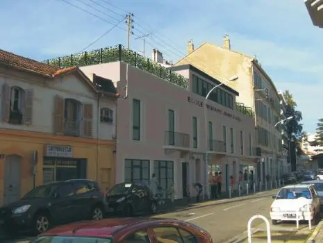 La Maternelle reste, pour le moment, dans les locaux de la Rue Commandant Vidal.