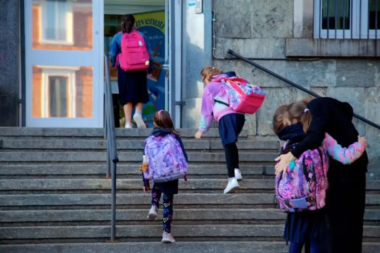 Scuola del Merkos Esterno