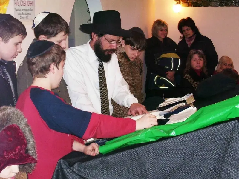 Name: Rabbi Meir & Mrs. Bracha Holtzberg