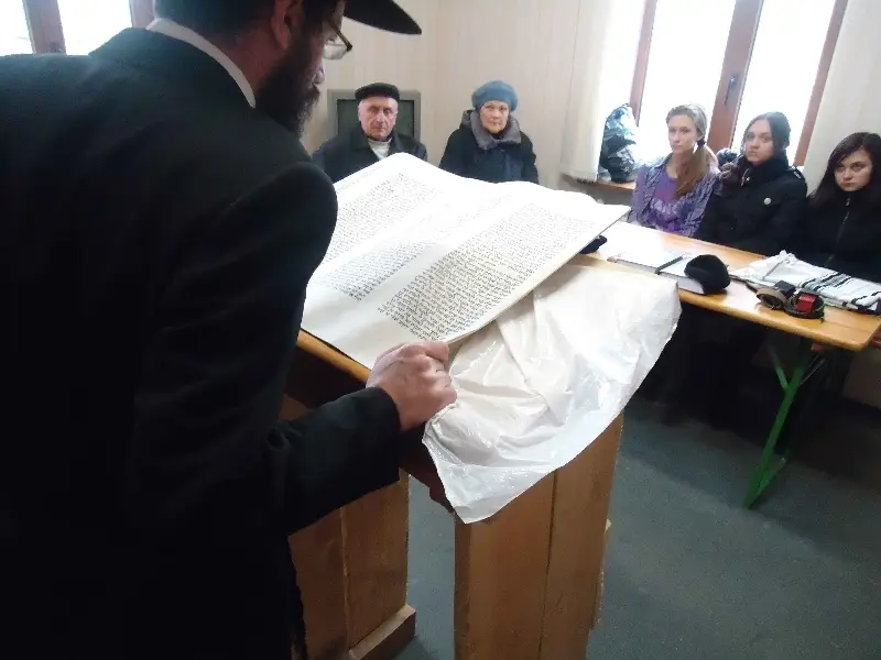 Name: Rabbi Meir & Mrs. Bracha Holtzberg