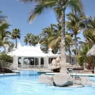 CLUB EL MORO 25 MINUTE WALK