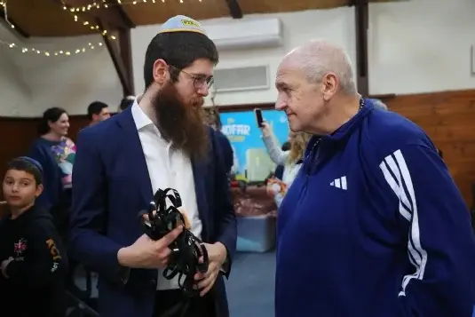 Pre-Rosh Hashana Gathering in Belgrave