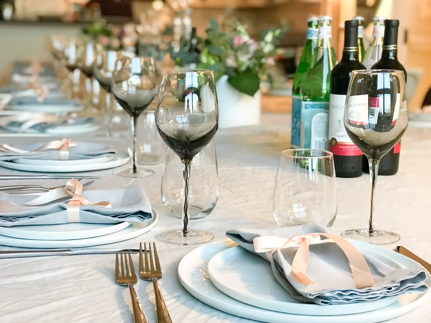 Shabbat Dinner Parties JOIN HERE!