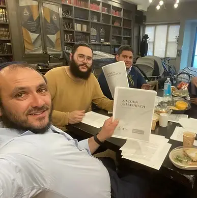 Moshiach Office: