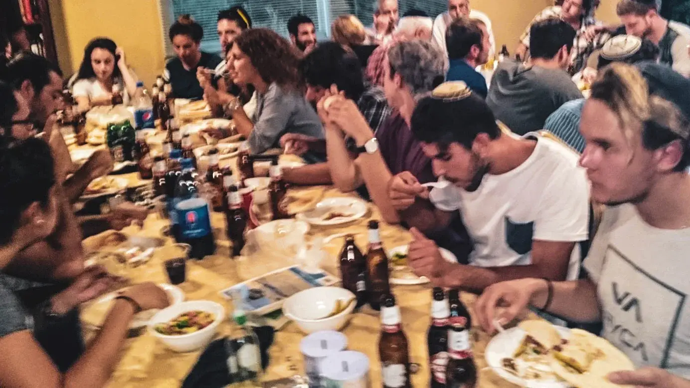 Shabbat day Kiddush and meal 30+