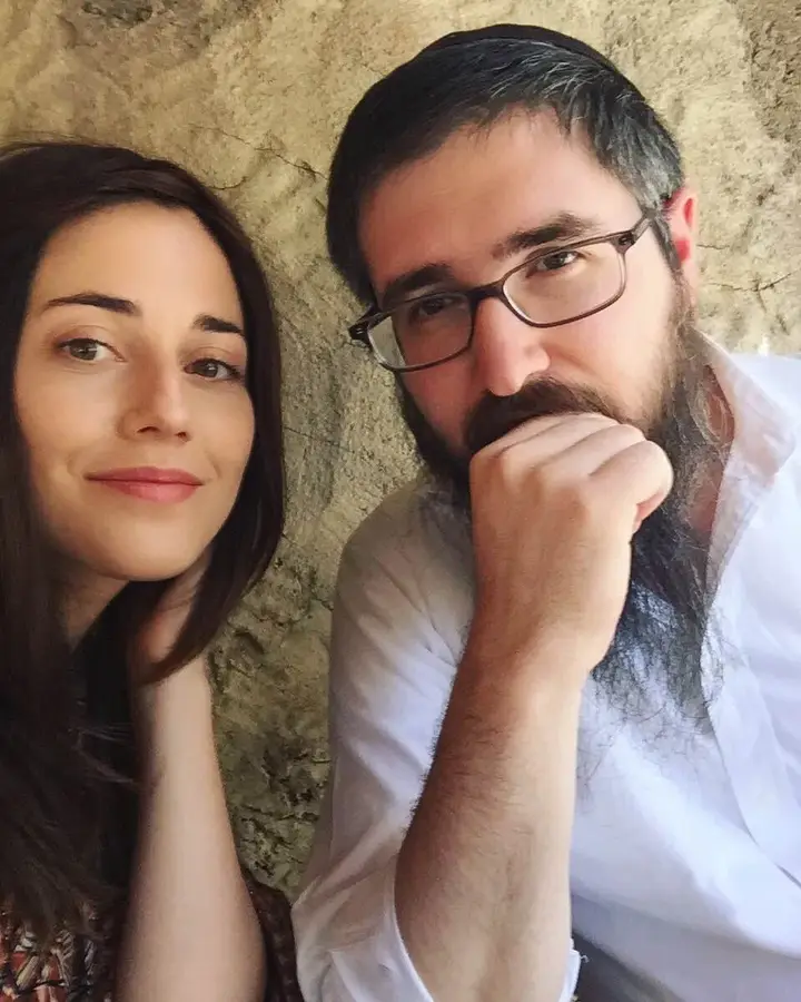 Rabbi Mendy & Shaindy FriedmanDirectors of Development