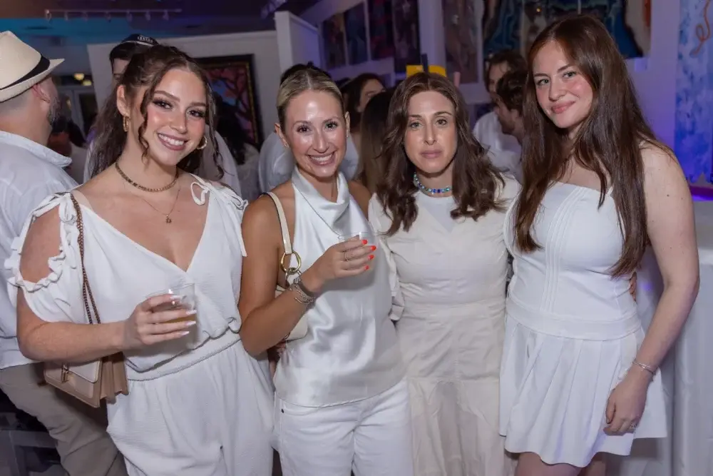 White Party Tu Bav 2026