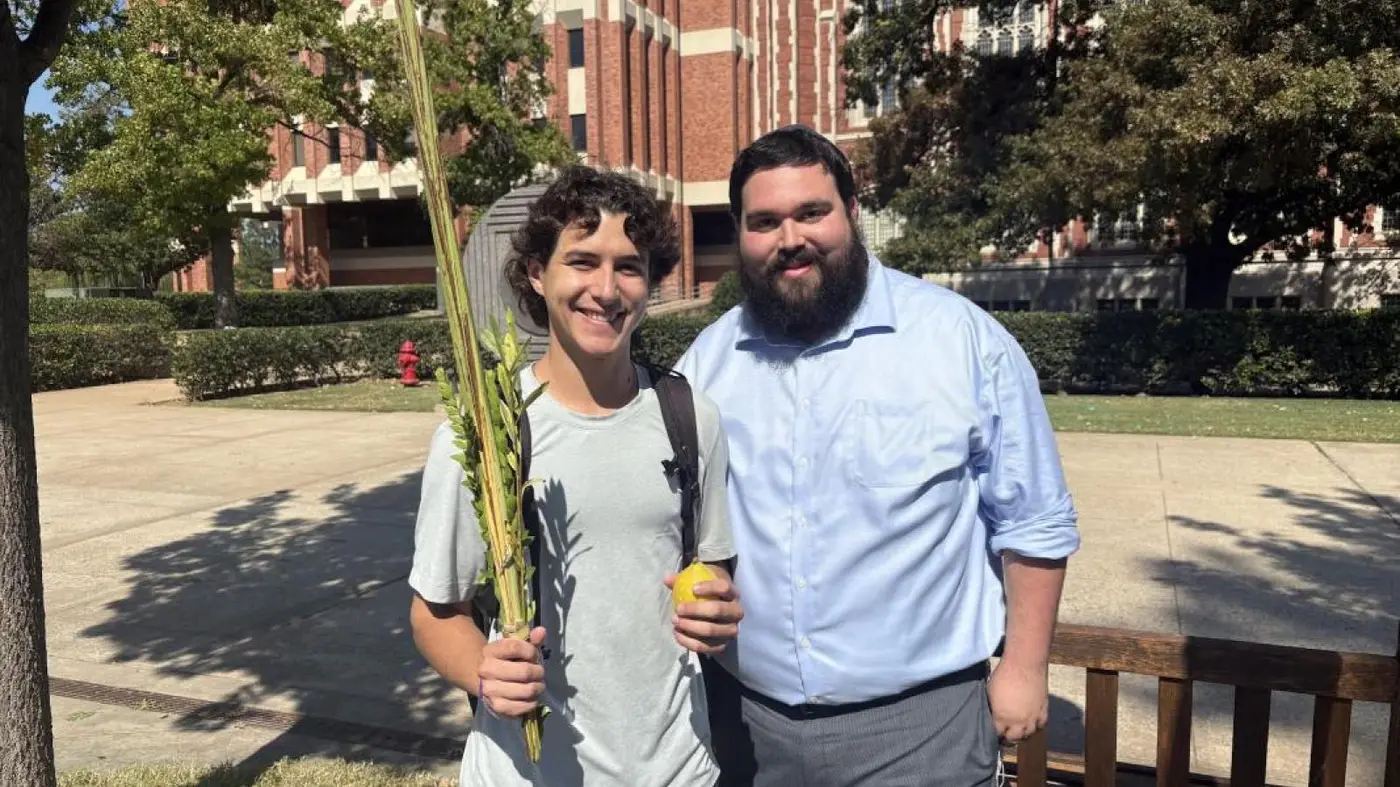 MITZVAHS ON CAMPUS