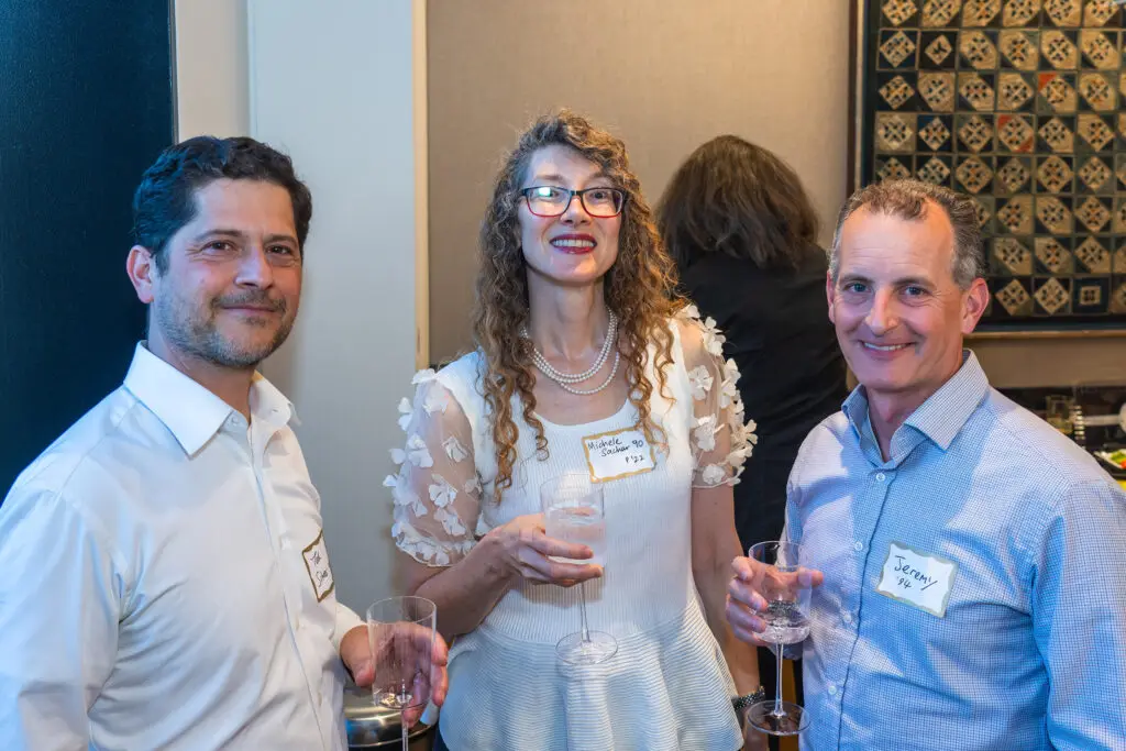 Beyond the Gate: A Jewish Alumni-Student Network