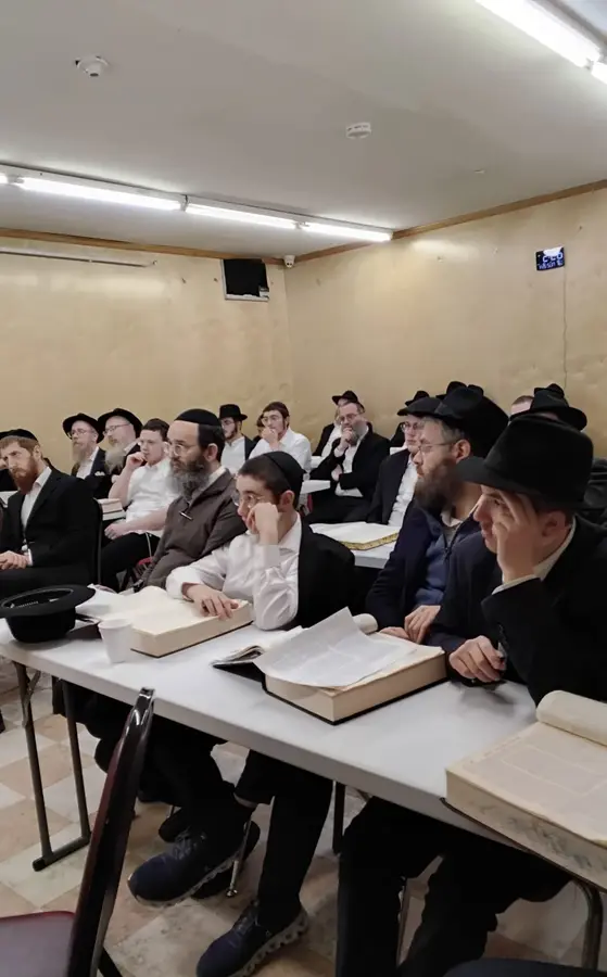 Yeshivas Tomchei Temimim Mayan Torah